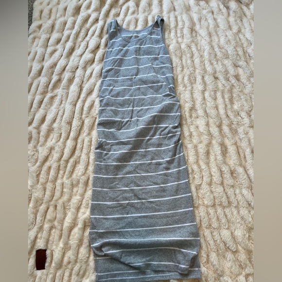 Maternity Dress Bundle - Picture 5 of 5